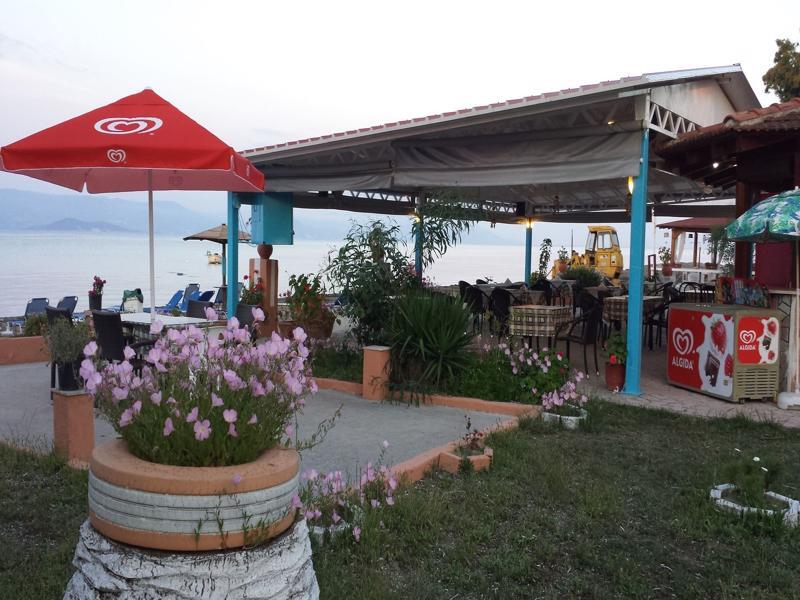 Nikolas Club Kávos Dış mekan fotoğraf