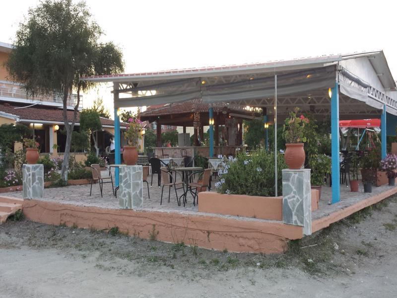 Nikolas Club Kávos Dış mekan fotoğraf